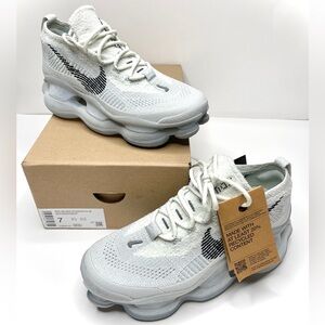 Nike Air Max Scorpion Flyknit SE "Light Silver/Smoke Grey/Sea Glass/Black"